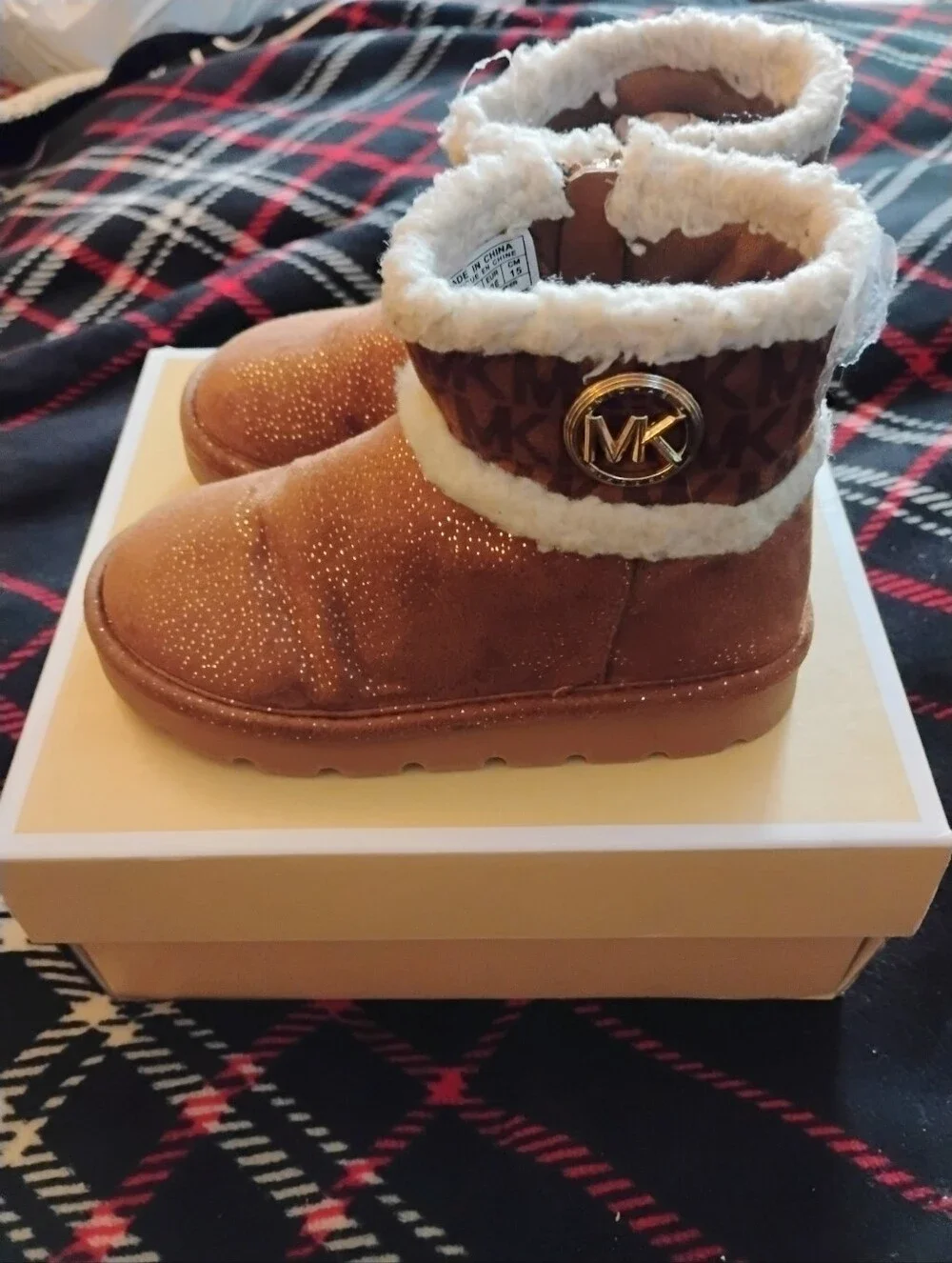 Michael Kors Toddler Luxy Laurinda 2 Booties With Fur And A Touch Of Sparkle Sz9